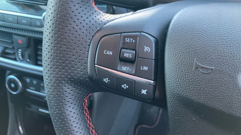 Ford Puma 1.0 EcoBoost Hybrid mHEV ST-Line X 5dr Petrol Hatchback